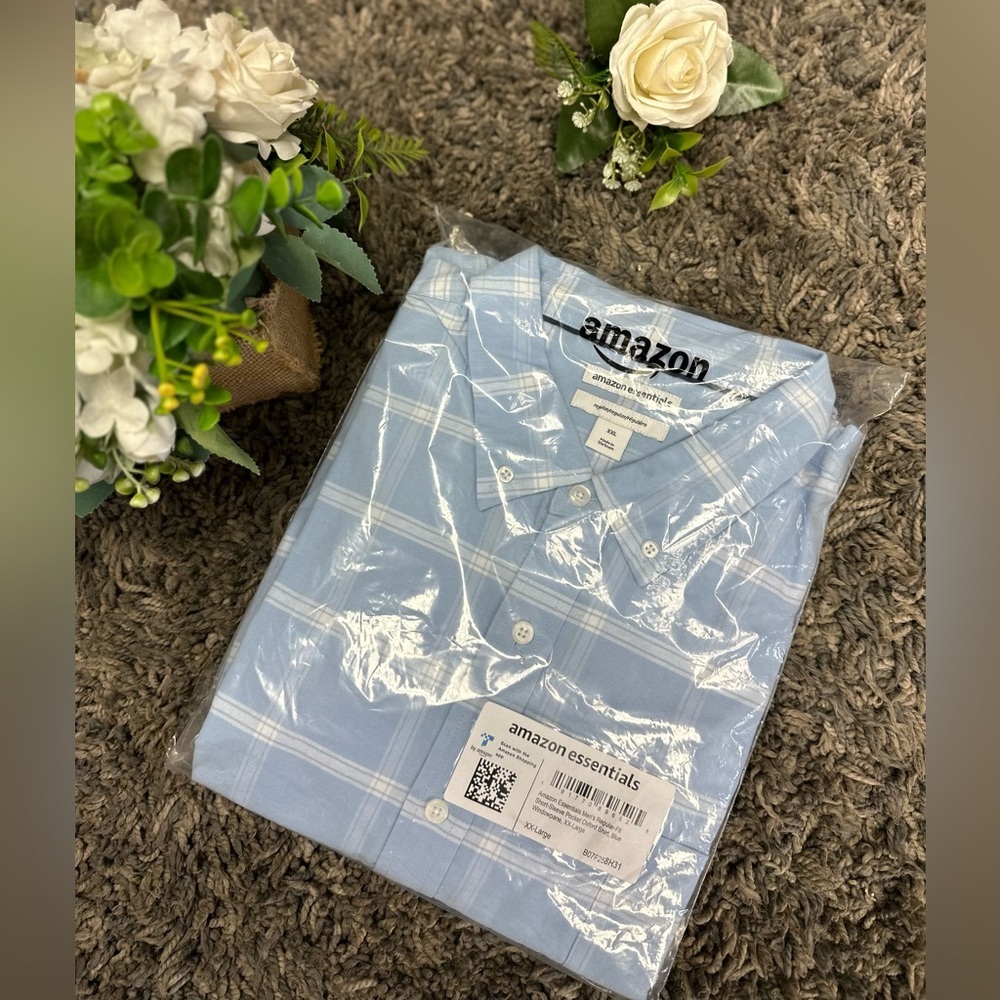 Men's Light Blue Short Sleeve Shirt <<12>> - Picture 2 of 3